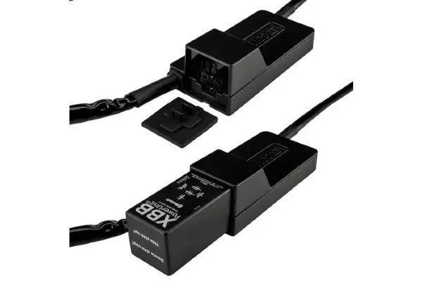 Ledson Blade ramka tablicy rejestracyjne z oświetleniem LED