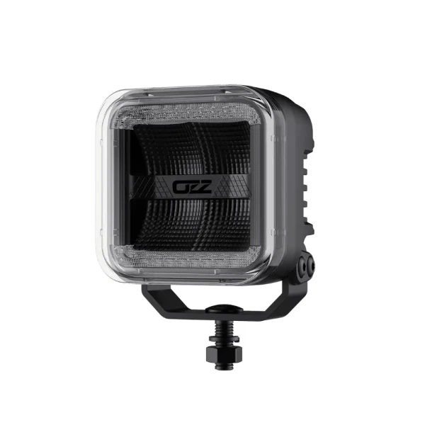 OZZ SQR 5 LED z wiązką Flood i zasięgiem 75 m przy 1 lux