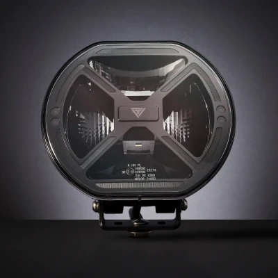 Reflektor LED TT.11160 Mr X 9 cali z funkcją Boost i światłem ostrzegawczym