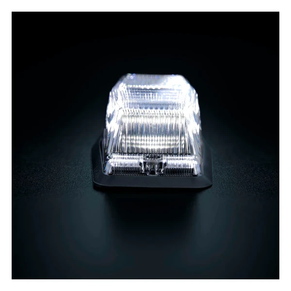 850458-studio-9-white: STRANDS IZE LED Silver Arrow Double Burner Duo – białe światło pozycyjne, widok z przodu